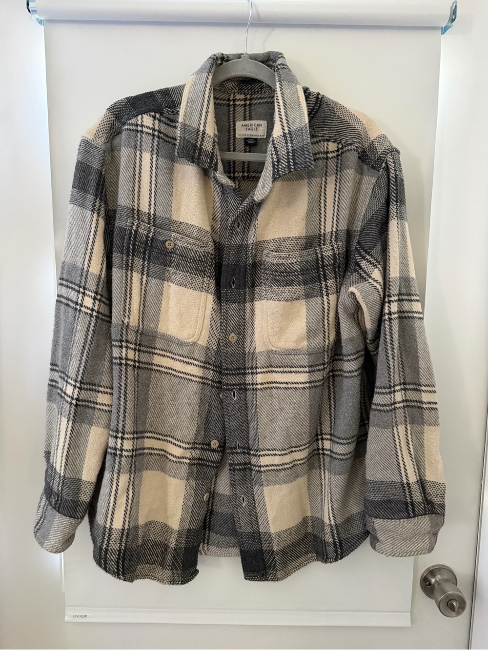 American Eagle Outfitters Gray & Cream Plaid Shacket